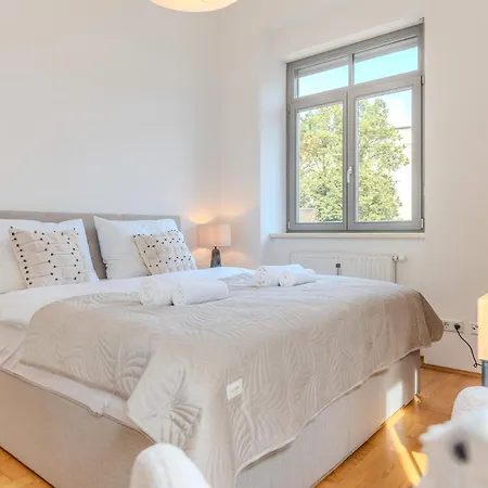 Hakuna Big Boho-lounge - Stadtzentrum - Kostenlose Parkplaetze Apartment *